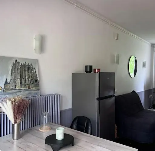 Aux Abords Des Etangs *